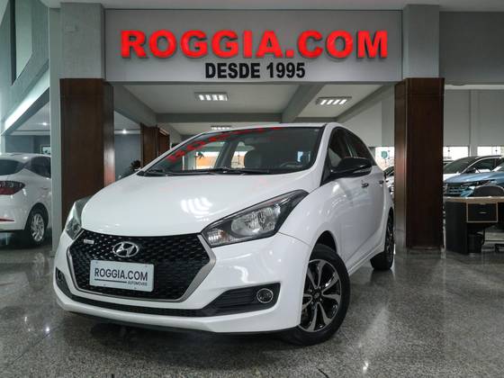 HYUNDAI HB20 1.6 R SPEC 16V FLEX 4P AUTOMÁTICO HYUNDAI HB20 1.6 R SPEC 16V FLEX 4P AUTOMÁTICO